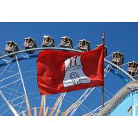 3200_1323 Hamburg Fahne, Riesenrad Hamburger Dom. | Flaggen und Wappen in der Hansestadt Hamburg